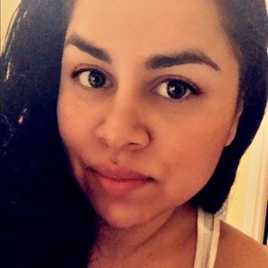 Meet your Posher, Carmen